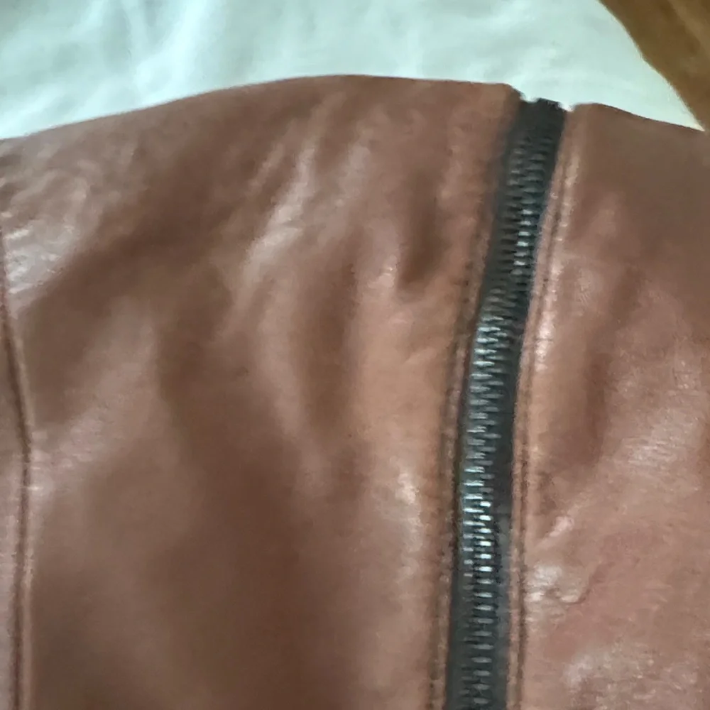 orYani spacious brown